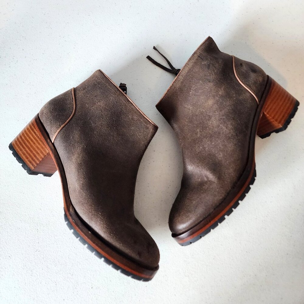 Camper Bootie "LIKE NEW"
